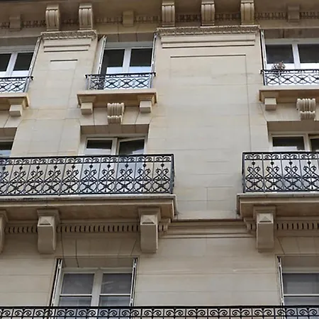 Trocadero 2br Family Apartment, St Didier Apartment Paris